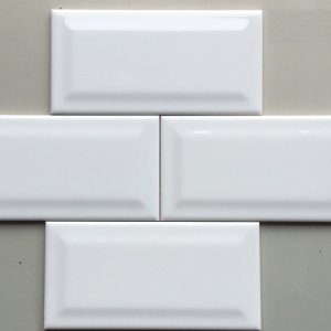 Gạch thẻ ốp tường nhập khẩu vát cạnh trắng KT 75x150mm HM-GNK017
