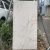Gạch nhập khẩu Ấn Độ 60x120cm vân đá vàng HM94
