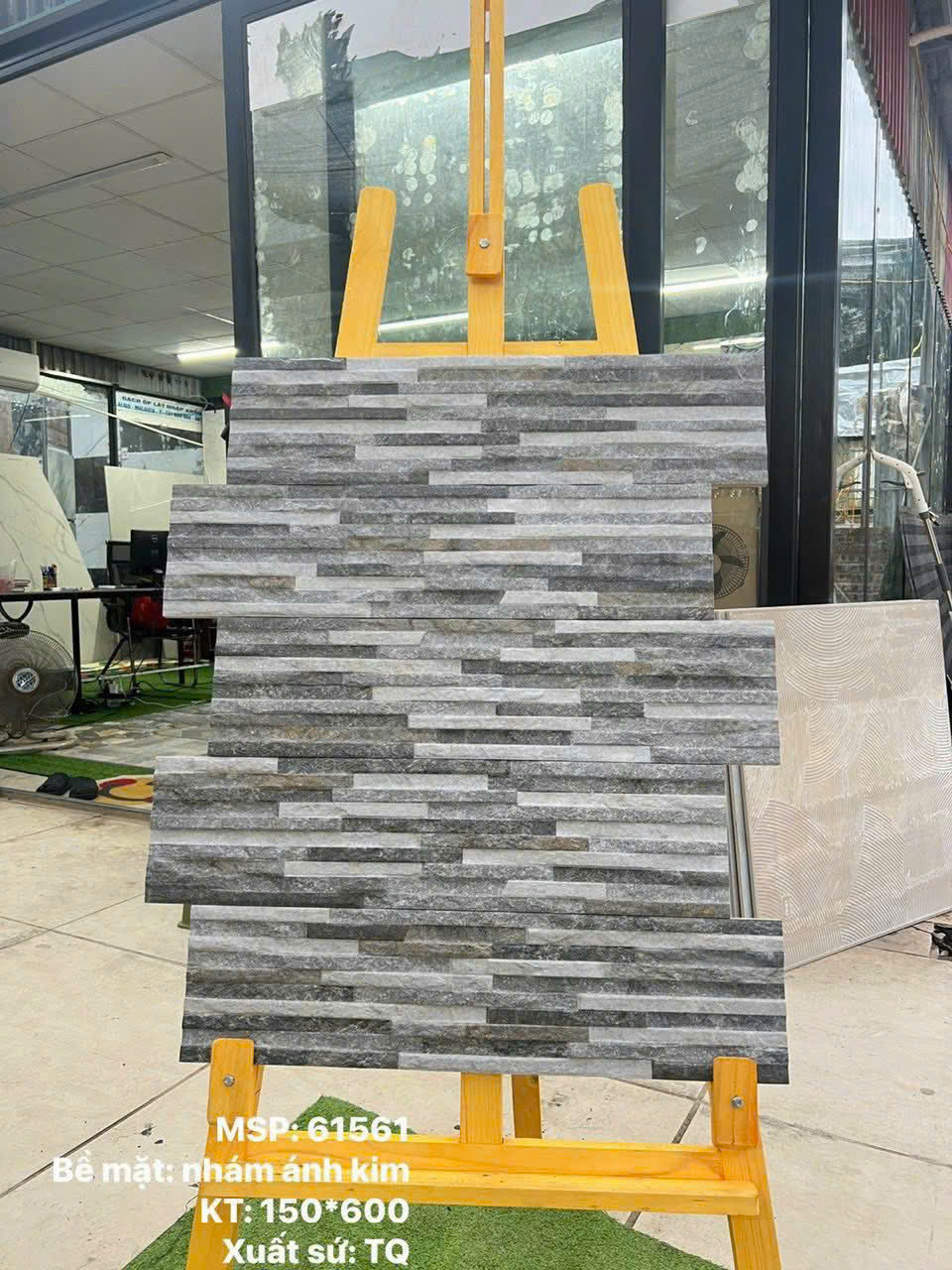 Gạch 15x60cm 61561 Gạch ốp tường 15×60 Trung Quốc ghi xám đen ánh kim 61562