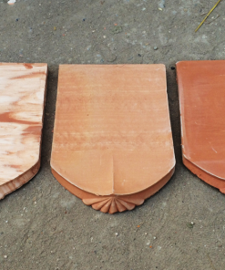 Ngói mũi hài cổ men màu hoàng thổ 230x160mm HT01