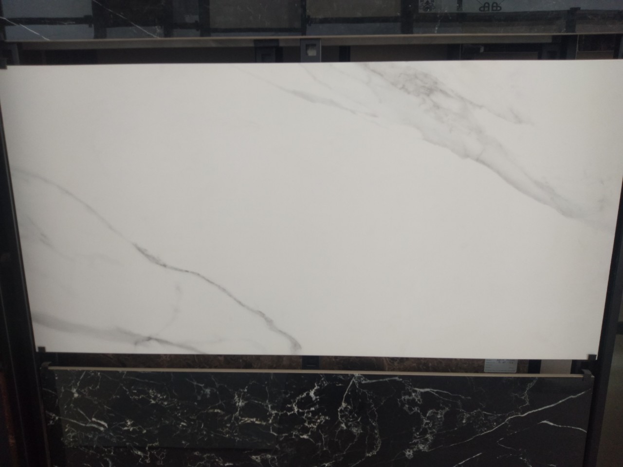 Gạch ốp tường Tây Ban Nha 60x120cm 1121 6 Gạch ốp tường Tây Ban Nha 60x120cm 1121 5