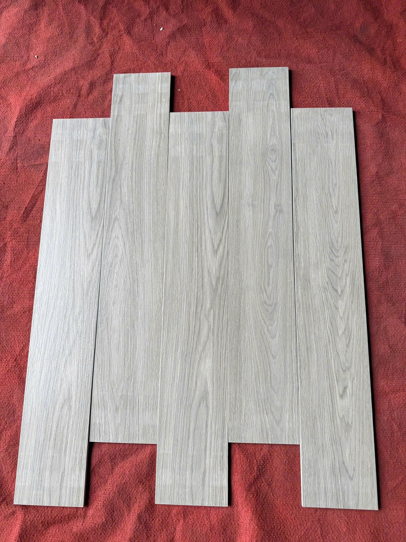 1502-1 Gạch Ốp Lát Trung Quốc 15x90cm 1503