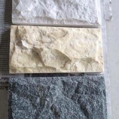 Đá bóc vàng tự nhiên ốp trang trí sân cổng tường rào DB-001Y