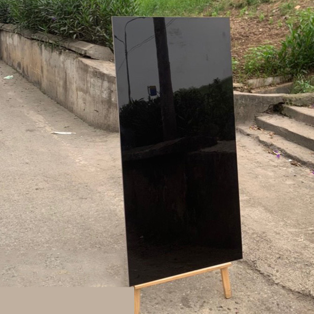 Gạch Trung Quốc 60x120 Đen Men Bóng 612018-1 1 Gạch Trung Quốc 60x120 Đen Men Bóng 612018-1