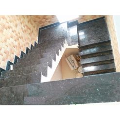Đá cầu thang Granit xà cừ